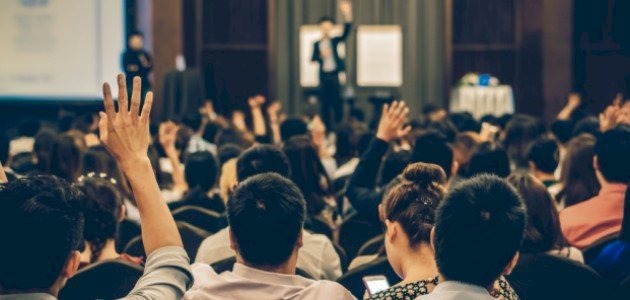 كيفية تنظيم فعاليات مميزة مع بومبينا ايفنت